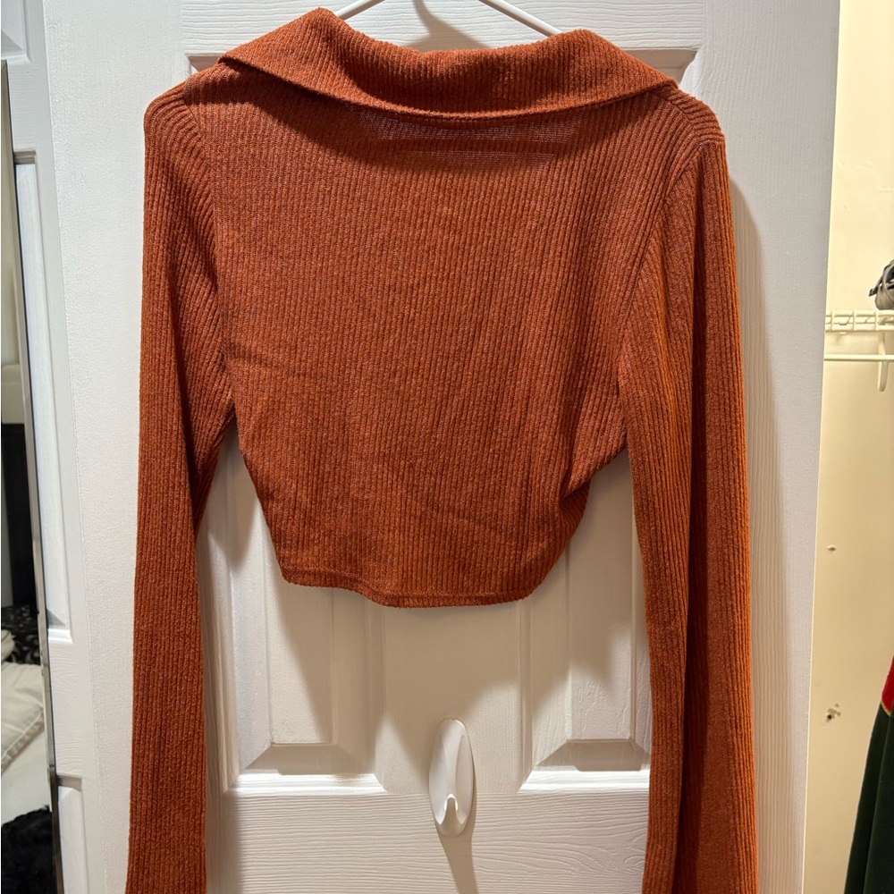 Earthbound Rust Ribbed Women's Top - Picture 2 of 3
